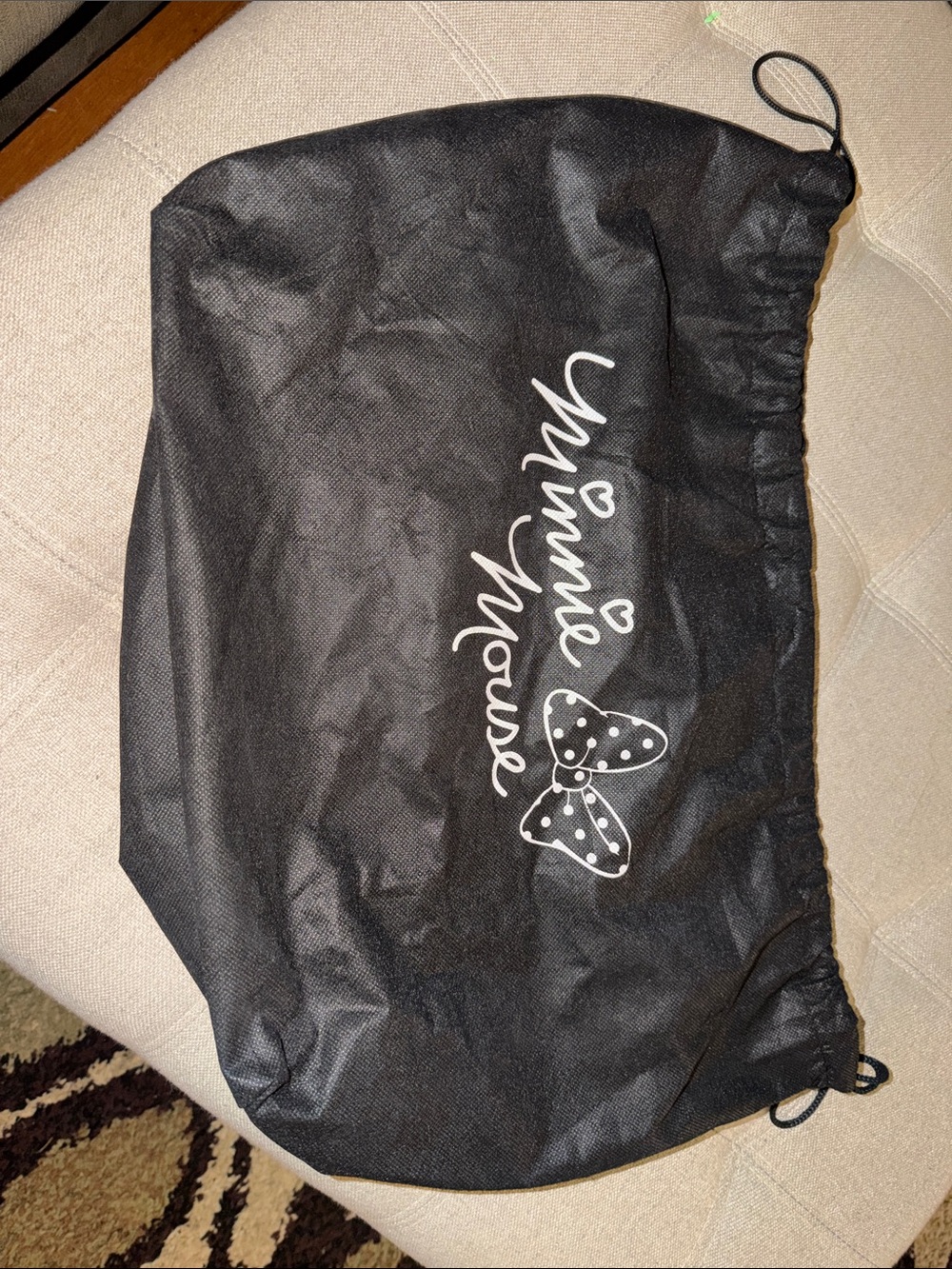 Disney Red Patent Minnie & Mickey Dome Satchel with Black Trim - Picture 5 of 6